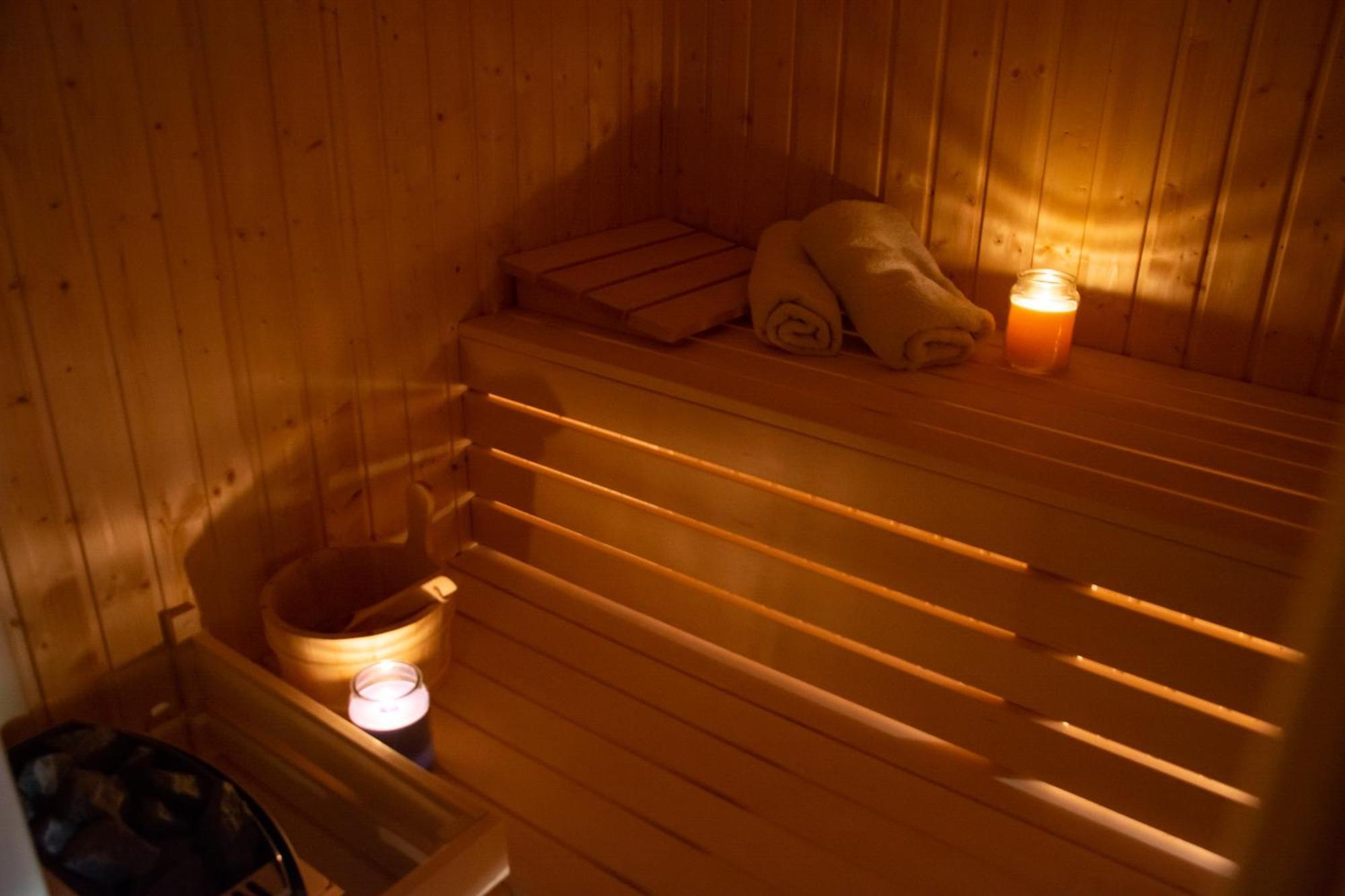 Grzybno Checz Goscinna- Pokoje,Sauna,Jacuzzi, Sala Konferencyjna מראה חיצוני תמונה