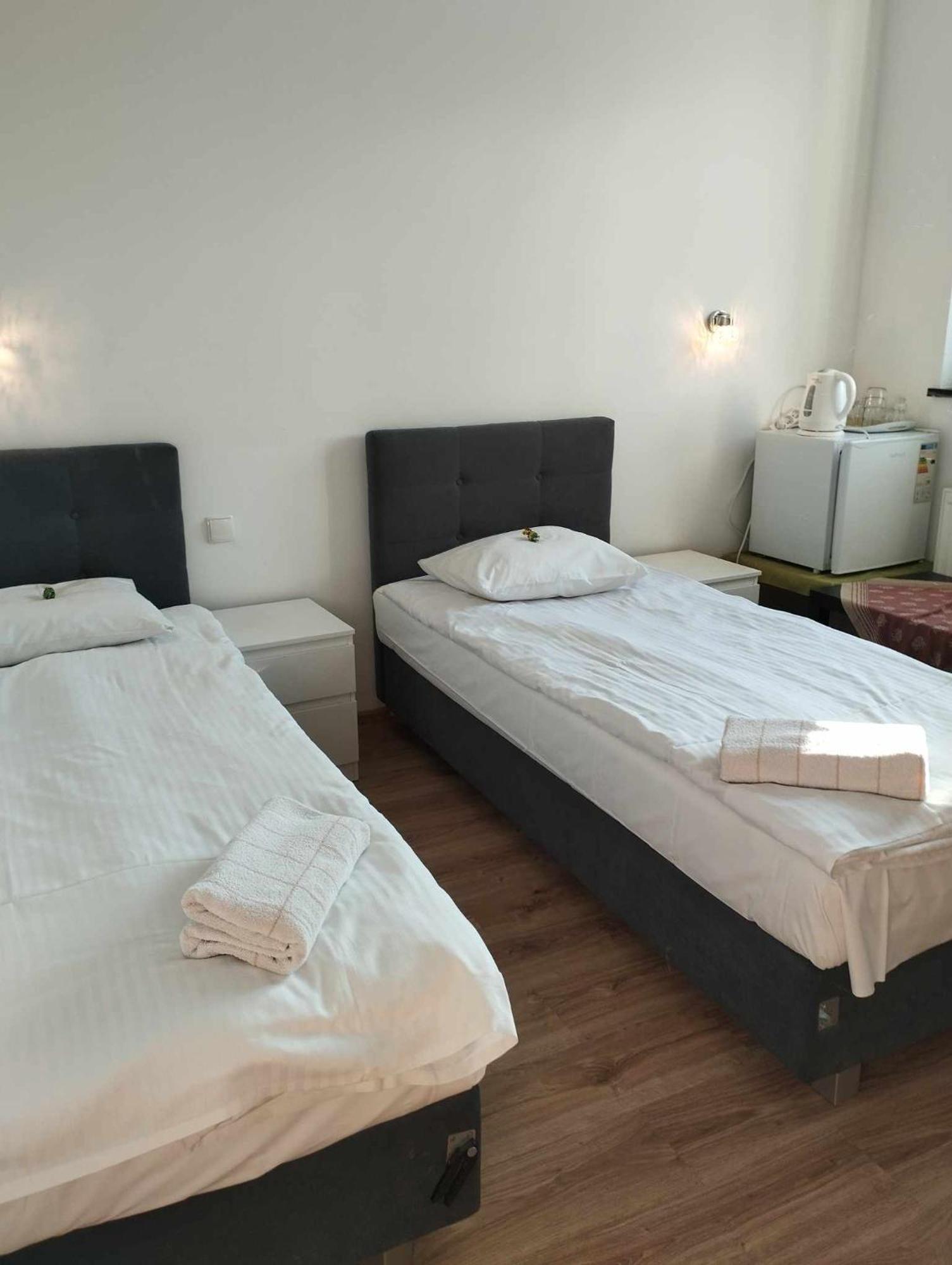 Grzybno Checz Goscinna- Pokoje,Sauna,Jacuzzi, Sala Konferencyjna מראה חיצוני תמונה