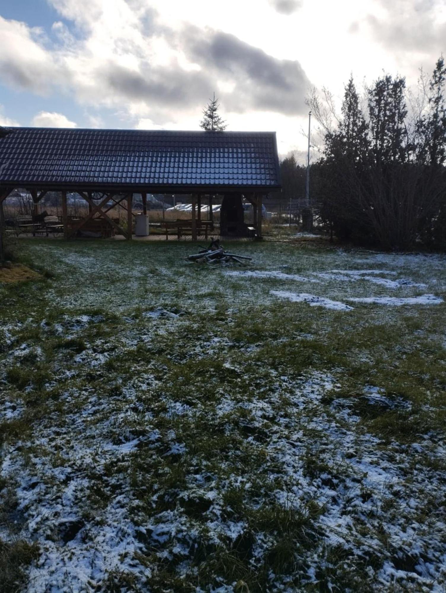 Grzybno Checz Goscinna- Pokoje,Sauna,Jacuzzi, Sala Konferencyjna מראה חיצוני תמונה