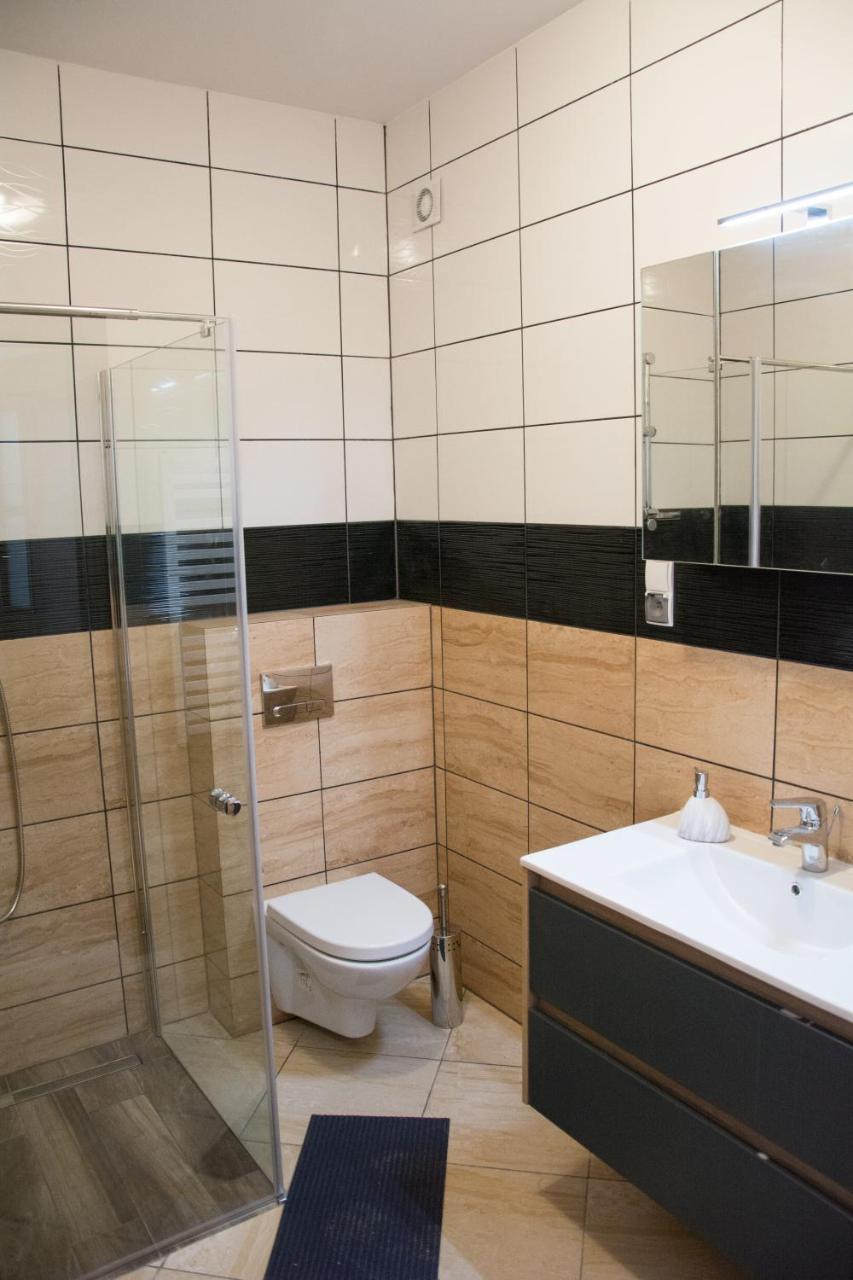 Grzybno Checz Goscinna- Pokoje,Sauna,Jacuzzi, Sala Konferencyjna מראה חיצוני תמונה
