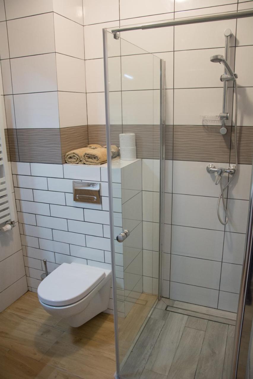 Grzybno Checz Goscinna- Pokoje,Sauna,Jacuzzi, Sala Konferencyjna מראה חיצוני תמונה